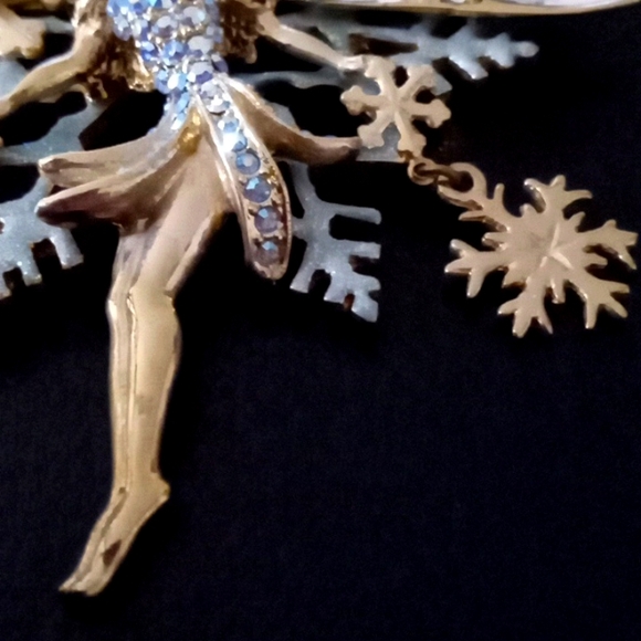 KIRKS FOLLY WINTER SNOWFLAKE FAIRY BROOCH - Picture 3 of 8